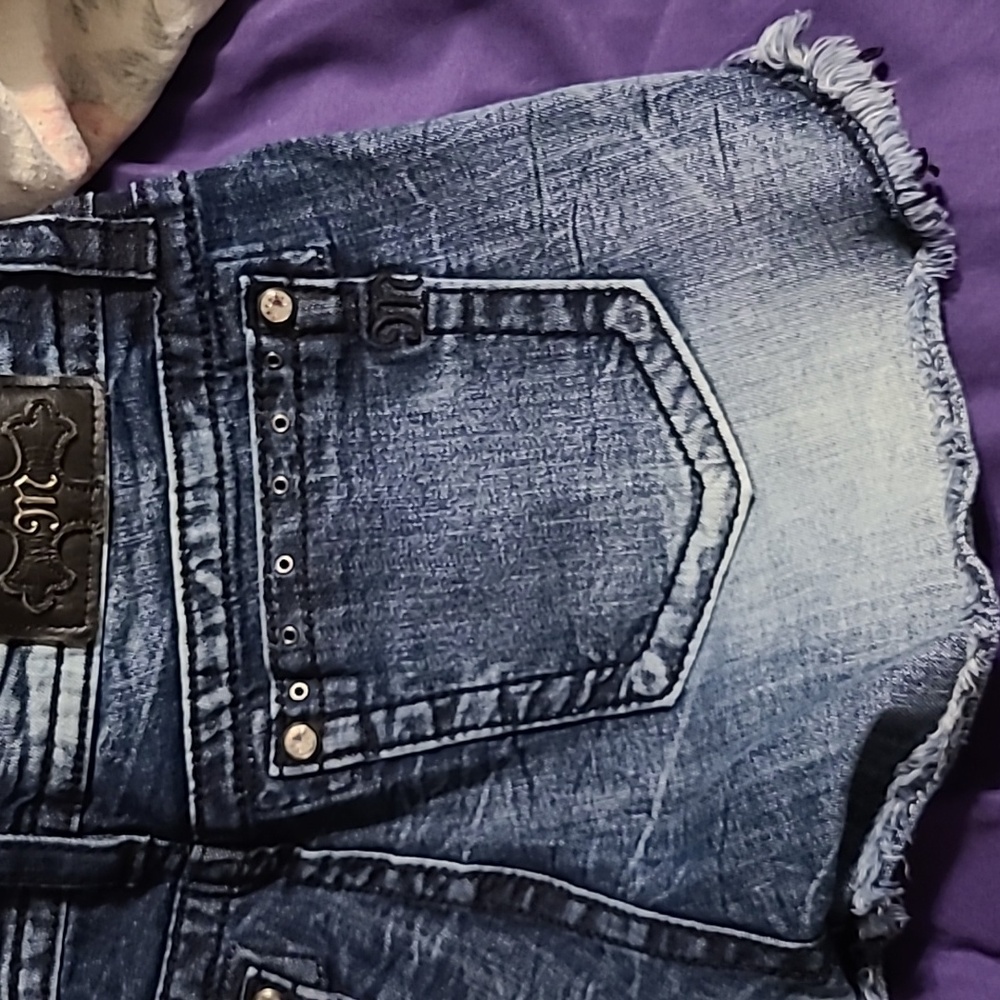 Ladies miss me size 31 shorts